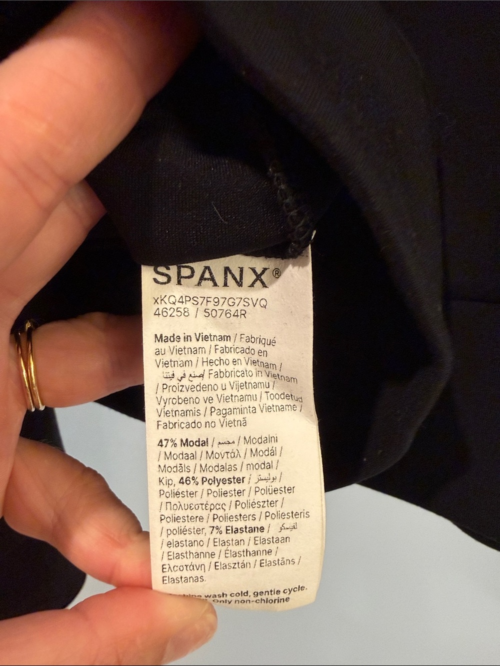 SPANX Air Essentials Full Zip Hoodie - Picture 4 of 5